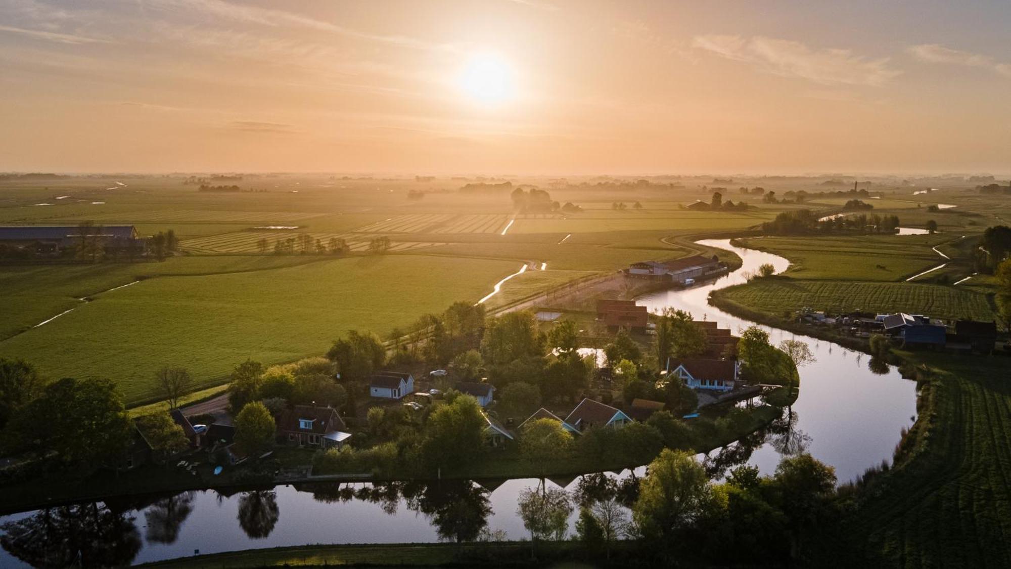 Boomhuis Met Optioneel Wellness - Vakantiepark De Schreiershoek Dokkum Esterno foto